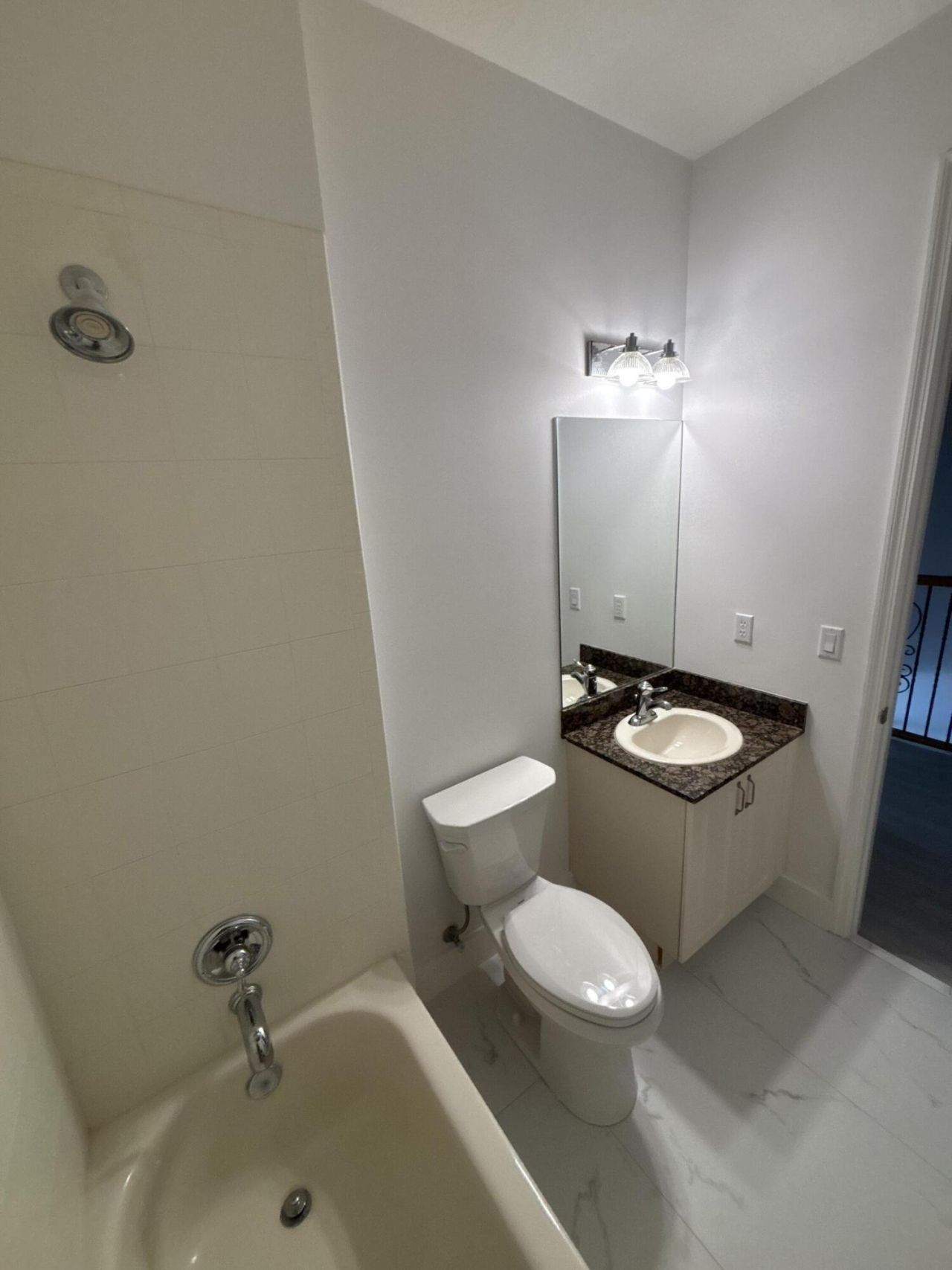 2789 Eagle Rock Circle, Unit 207, West Palm Beach, FL 33411 Photo