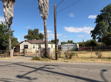 2555 E Miner Ave, Stockton, CA 95205 Photo