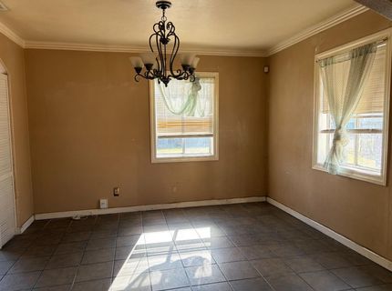 2555 E Miner Ave, Stockton, CA 95205 Photo
