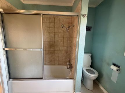 2555 E Miner Ave, Stockton, CA 95205 Photo