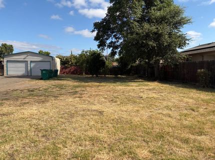 2555 E Miner Ave, Stockton, CA 95205 Photo