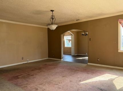 2555 E Miner Ave, Stockton, CA 95205 Photo
