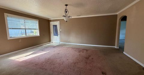 2555 E Miner Ave, Stockton, CA 95205 Photo