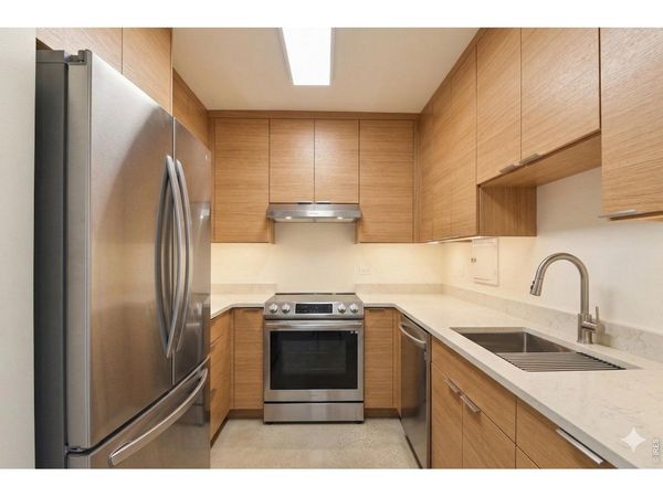 855 N Pennsylvania St, Unit 301, Denver, CO 80203
