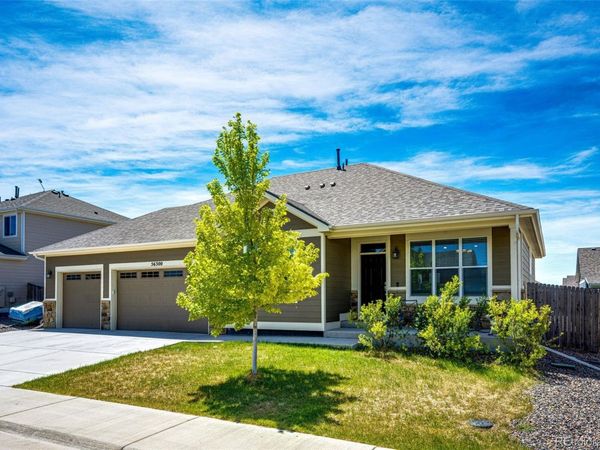 56300 E 25th Avenue , Strasburg, CO 80136