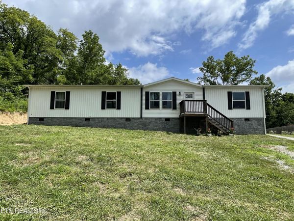 420 Lewallen Hollow Rd, Clinton, TN 37716