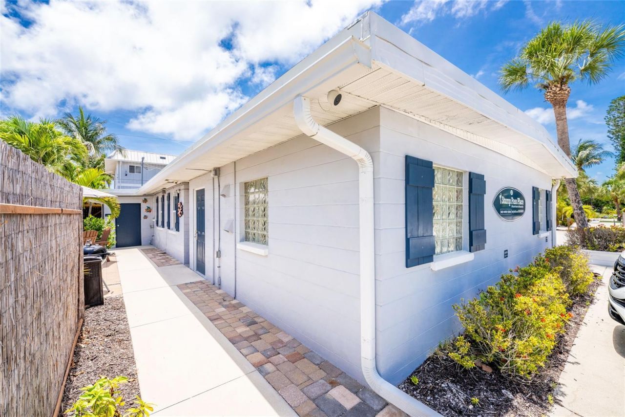 1120 Gulf Boulevard , Englewood, FL 34223 Photo