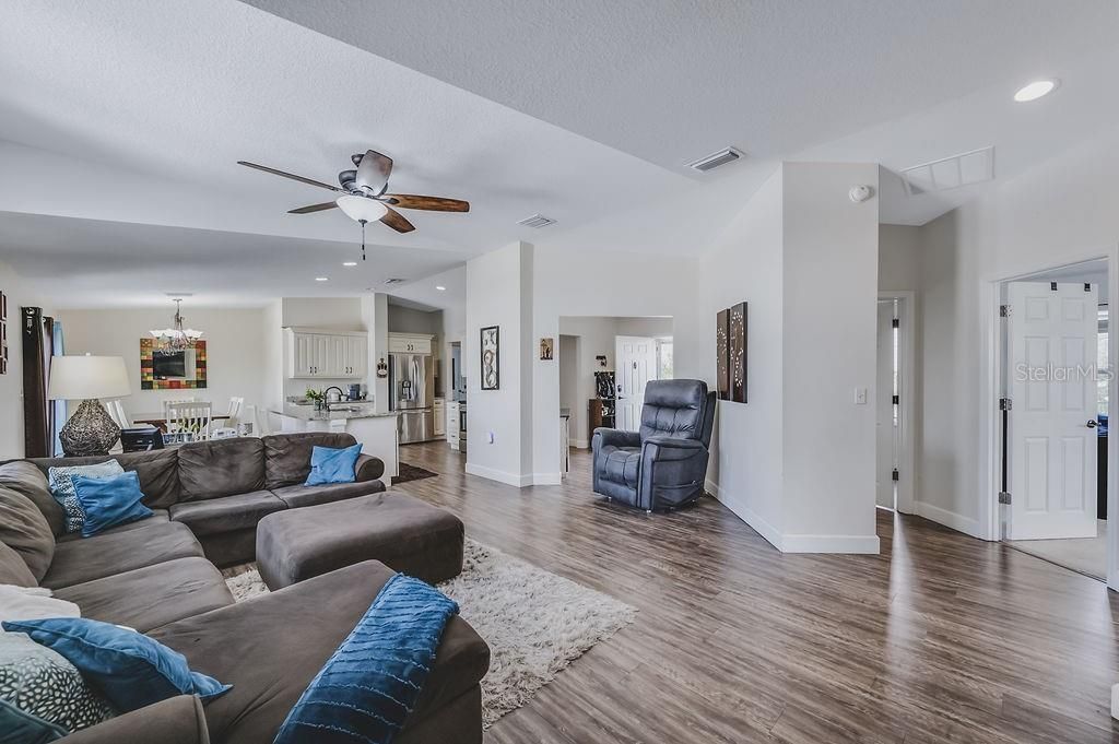 3909 117th Street W, Bradenton, FL 34210 Photo
