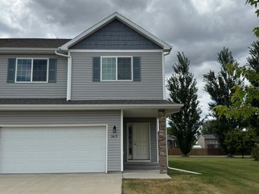3619 15th Street S, Moorhead, MN 56560