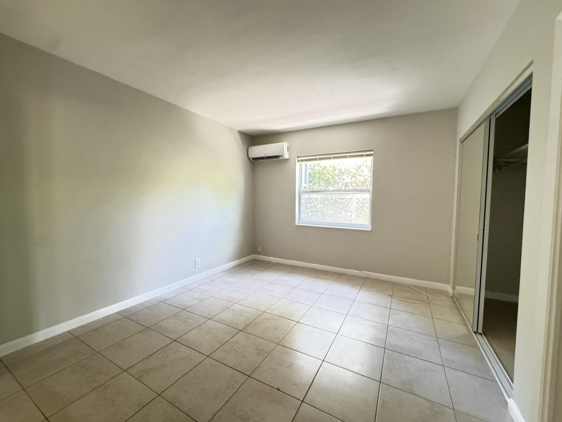 625 NE 14th Avenue, Unit 4, Fort Lauderdale, FL 33304 Photo