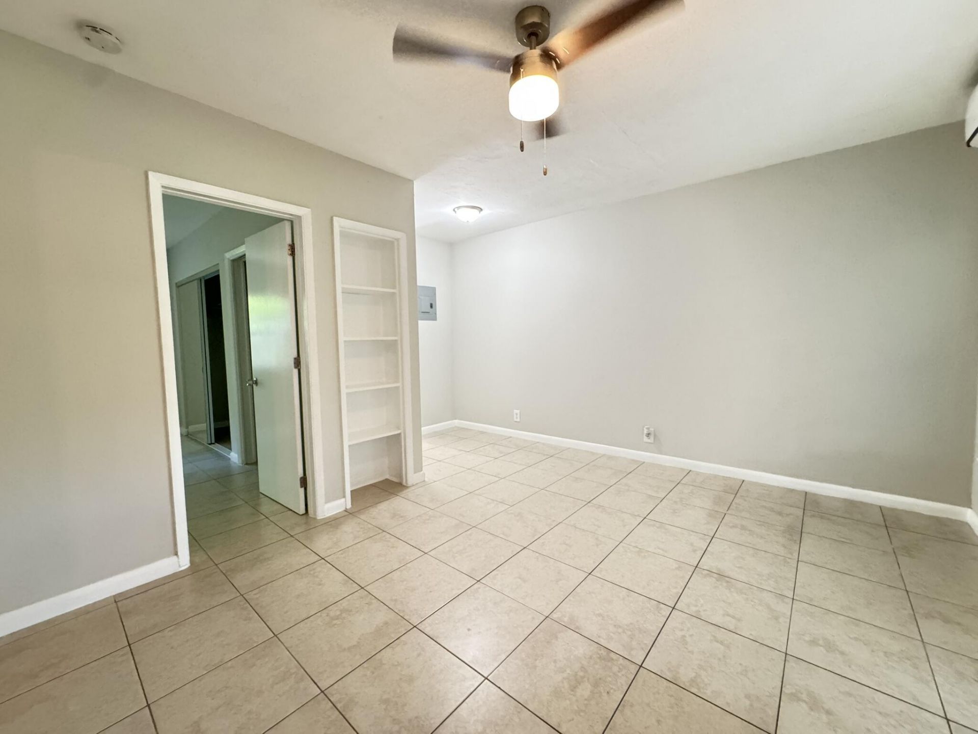 625 NE 14th Avenue, Unit 4, Fort Lauderdale, FL 33304 Photo