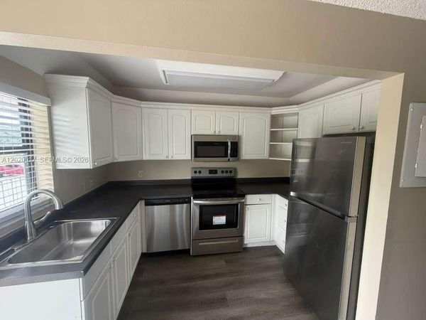 617 Ixoria Ave , Unit 18, Fort Pierce, FL 34982