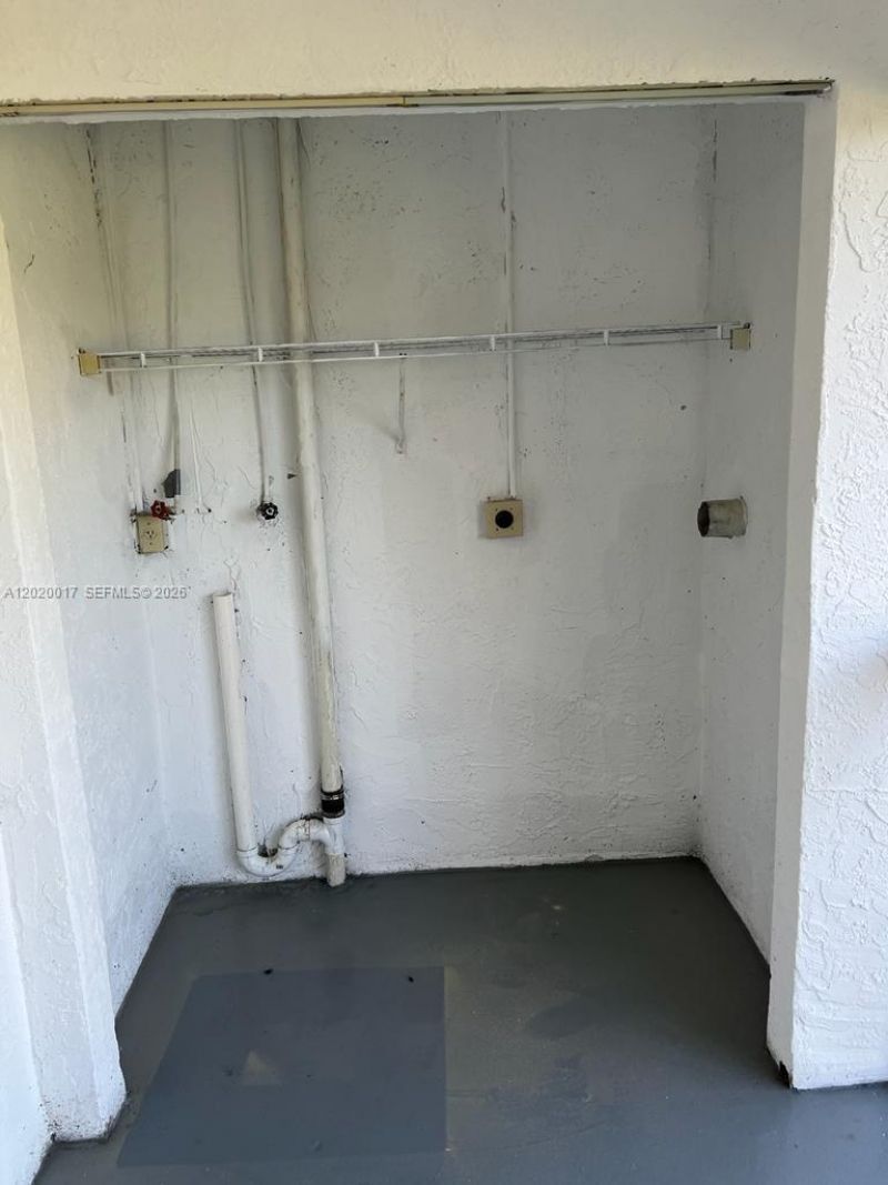 617 Ixoria Ave , Unit 18, Fort Pierce, FL 34982 Photo