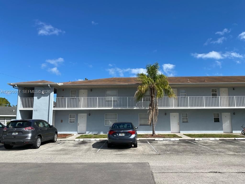 617 Ixoria Ave , Unit 18, Fort Pierce, FL 34982 Photo
