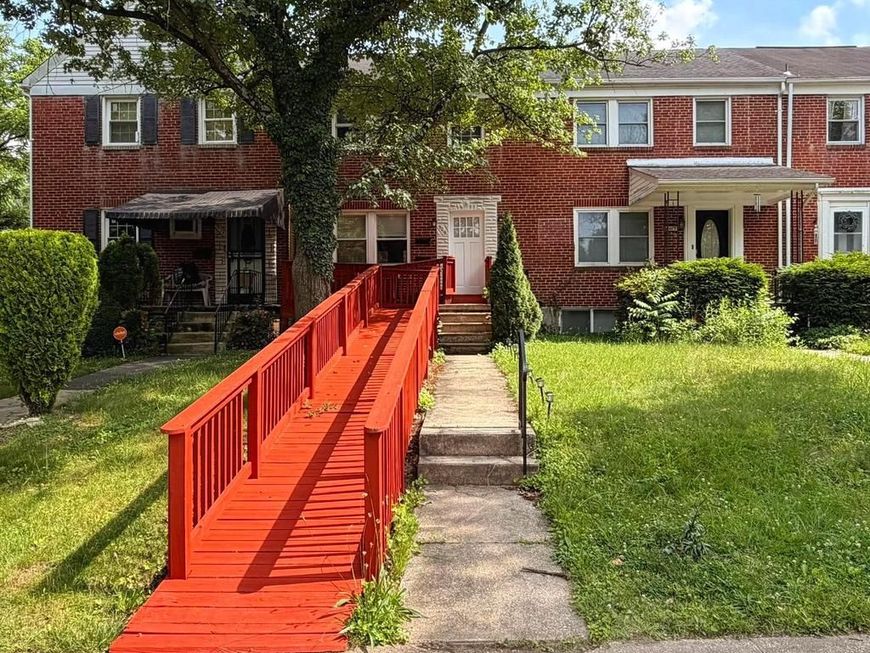 909 E Lake Avenue, Unit 2, Baltimore, MD 21212 Main Photo