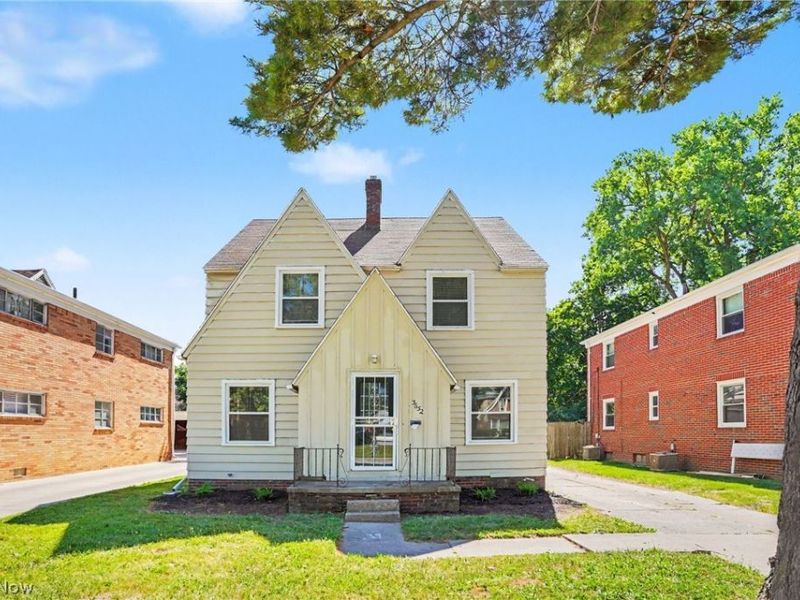 3652 Douglas Road, Toledo, OH 43613 Photo 1