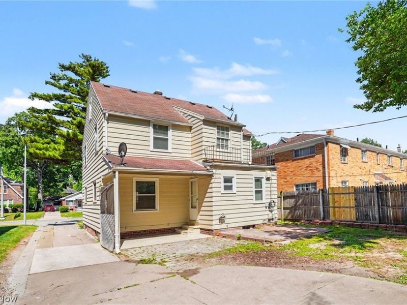 3652 Douglas Road, Toledo, OH 43613 Photo 5
