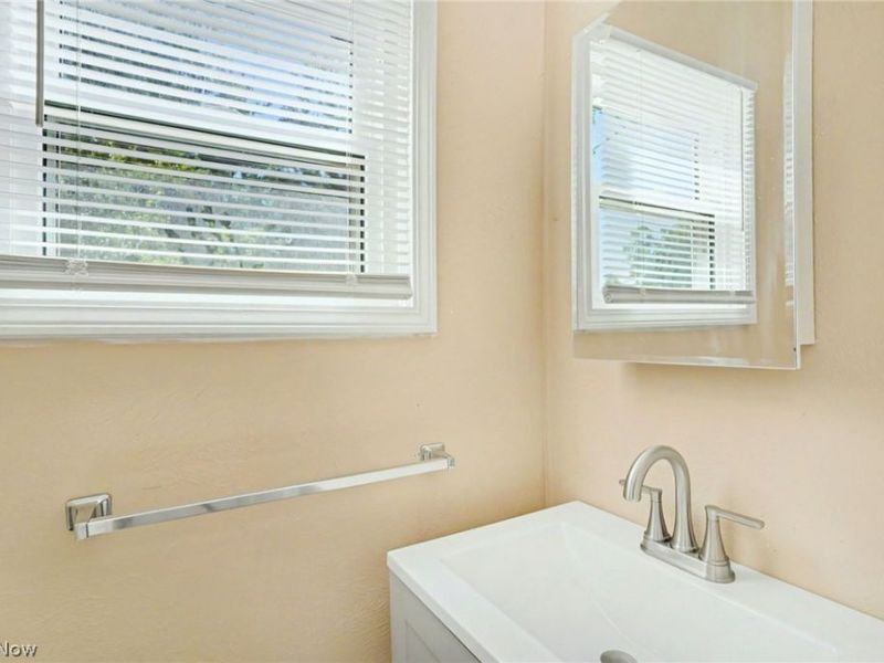 3652 Douglas Road, Toledo, OH 43613 Photo 8