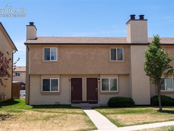 3135 Starlight Circle, Colorado Springs, CO 80916