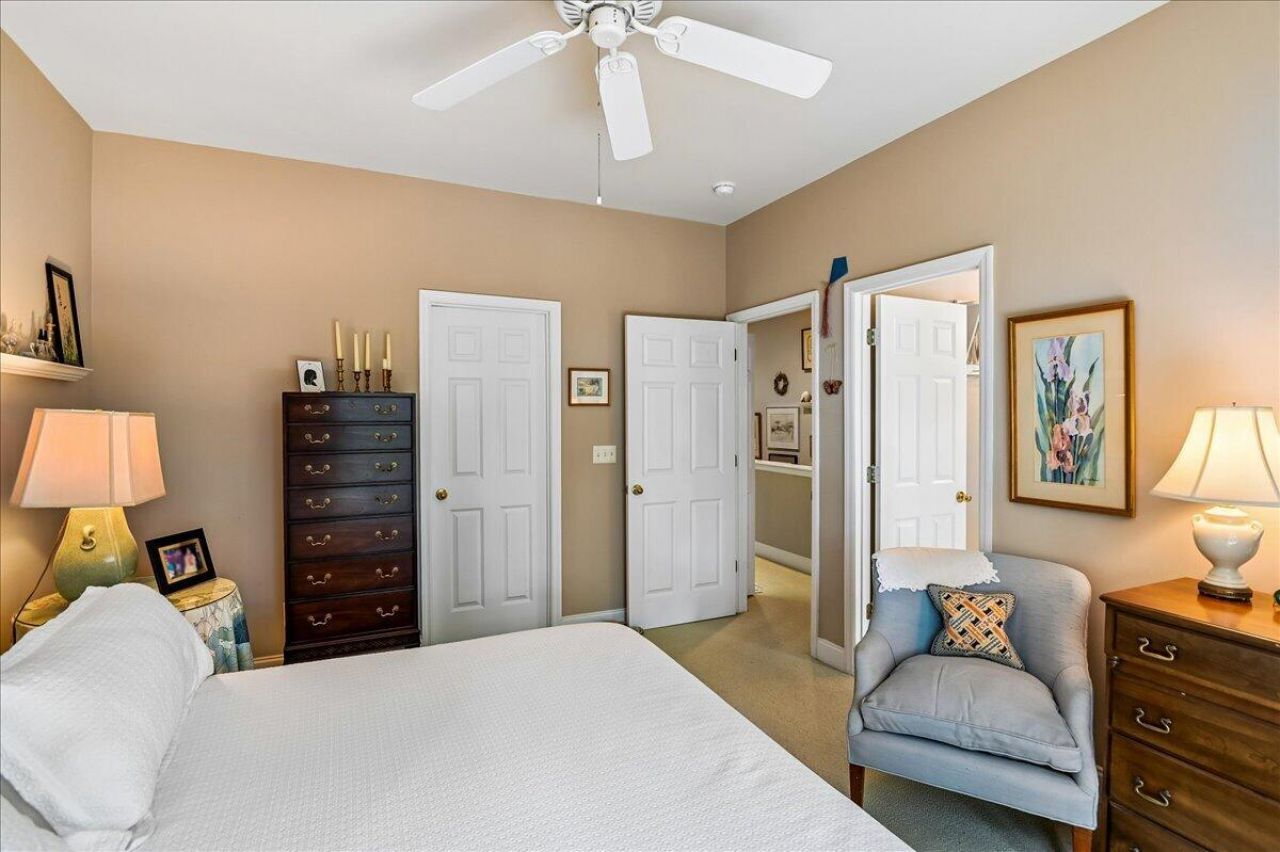 1237 Peregrine Drive Photo 24