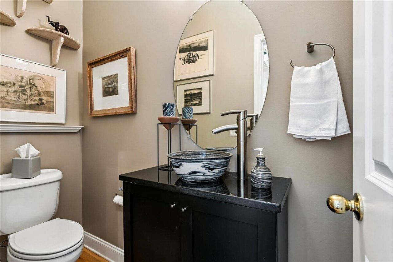 1237 Peregrine Drive Photo 8
