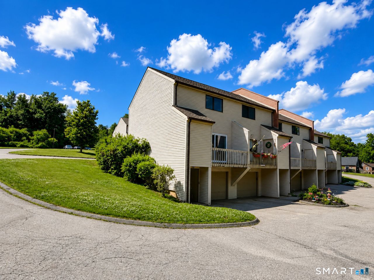 349 Allen, Unit 45D, Torrington, CT 06790 Main Photo