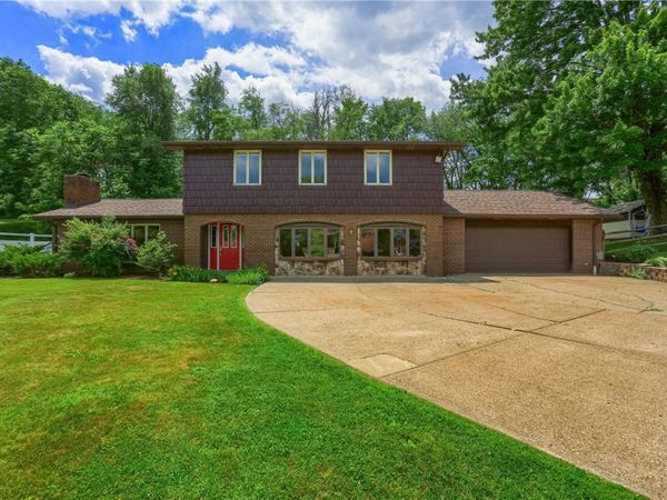 106 Colonial Way, Aliquippa, PA 15001
