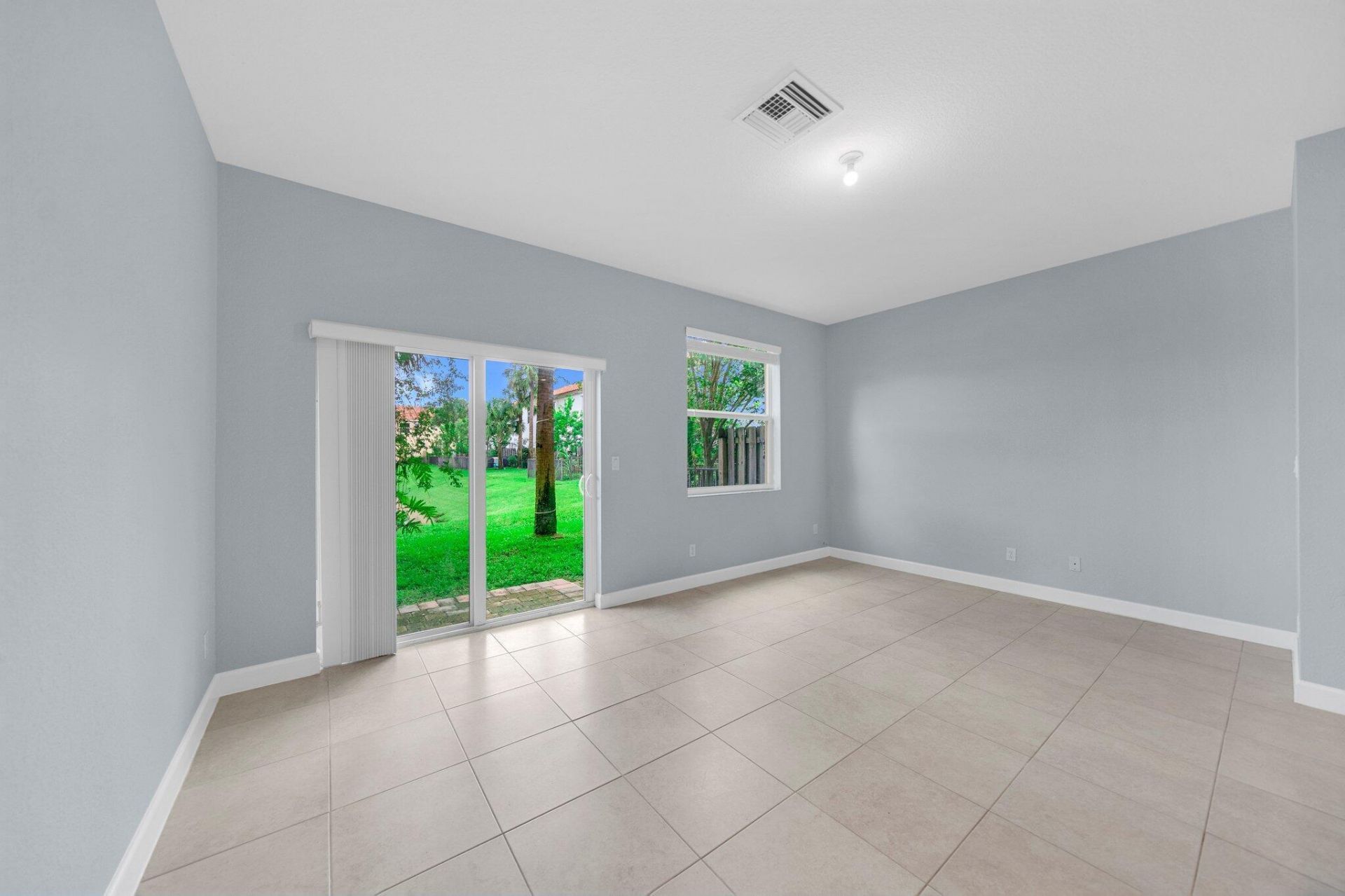 5271 Ashley River Road, West Palm Beach, FL 33417 Photo