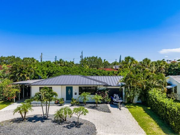 722 Greenbriar Drive, Lake Park, FL 33403