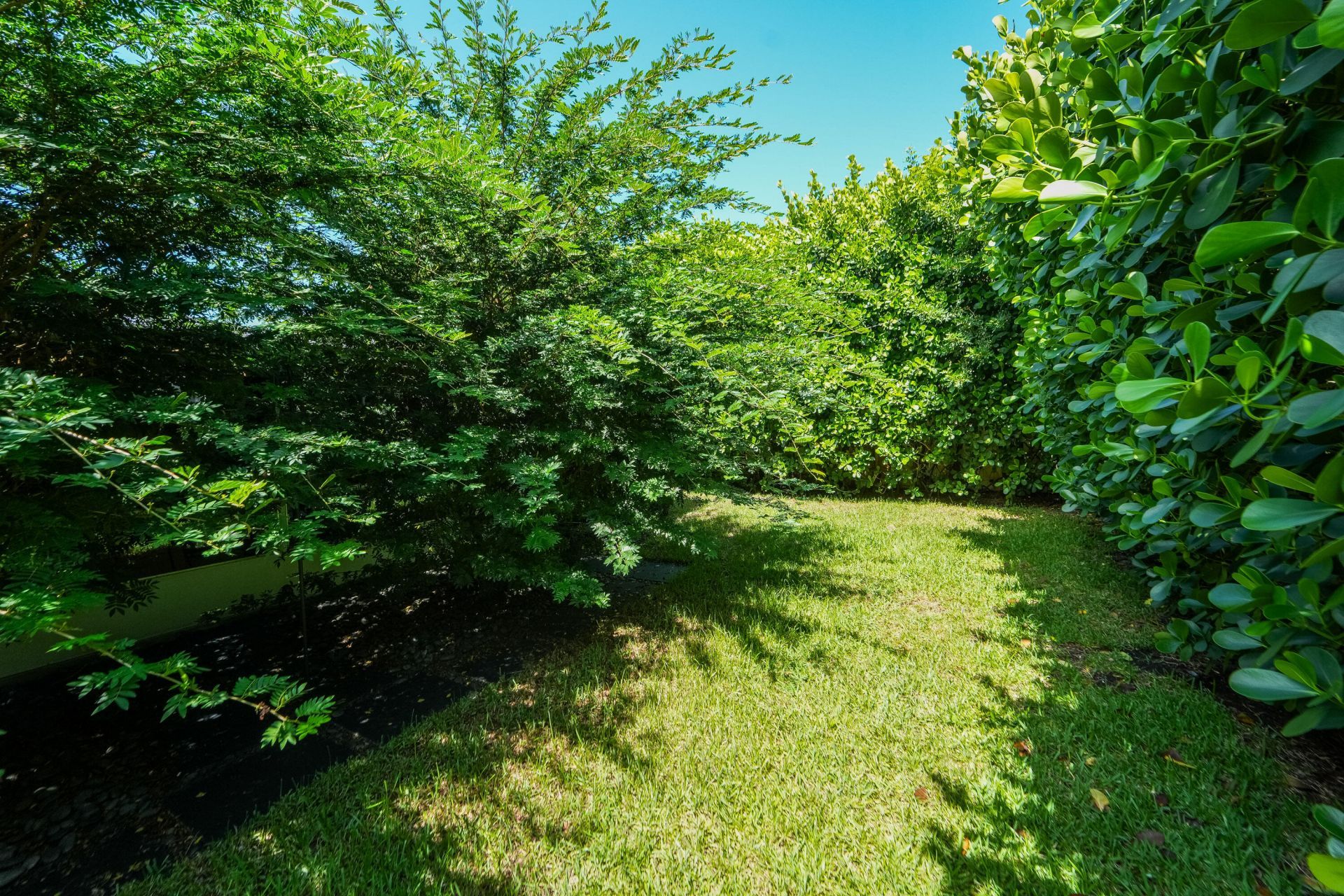 722 Greenbriar Drive, Lake Park, FL 33403 Photo