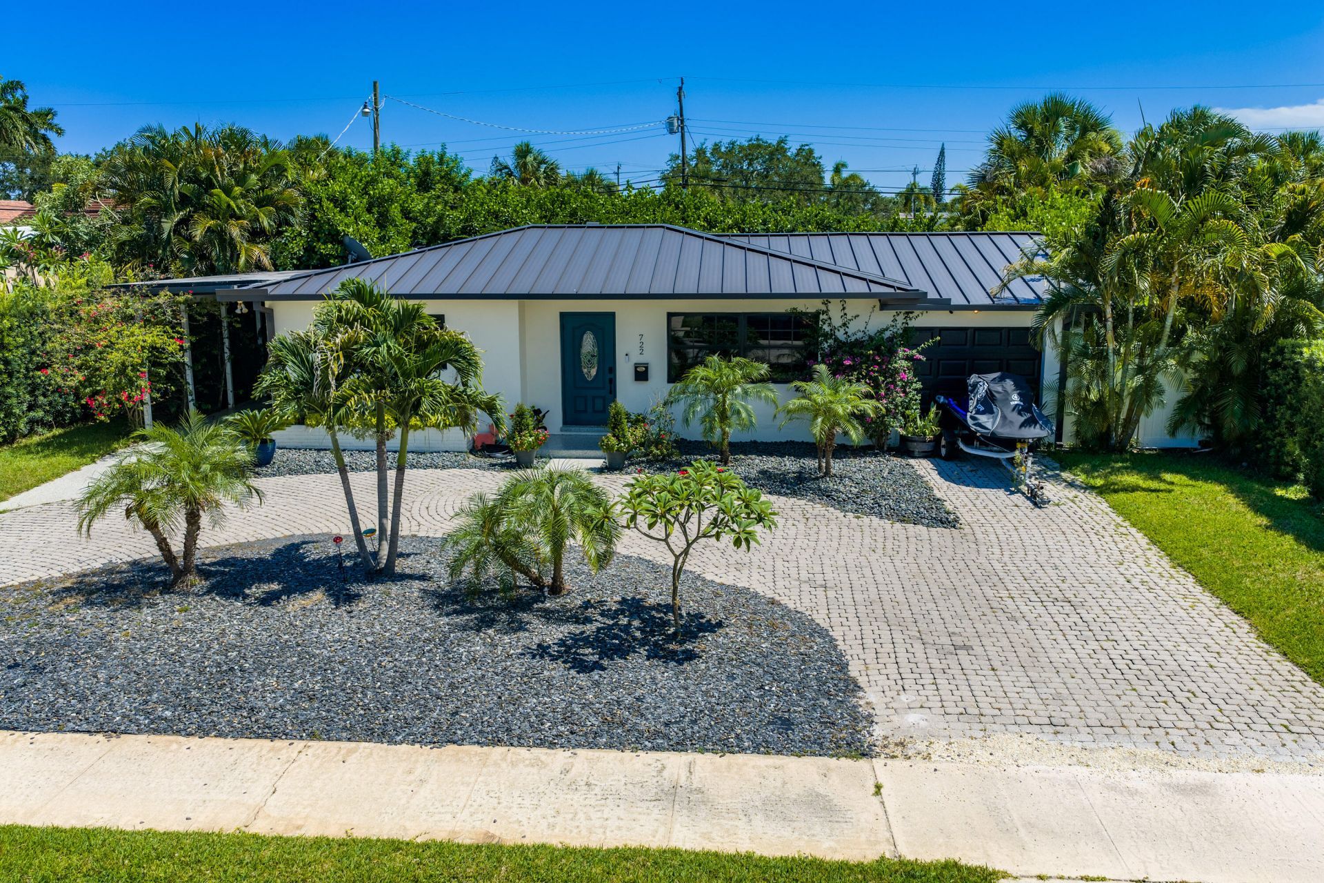 722 Greenbriar Drive, Lake Park, FL 33403 Photo