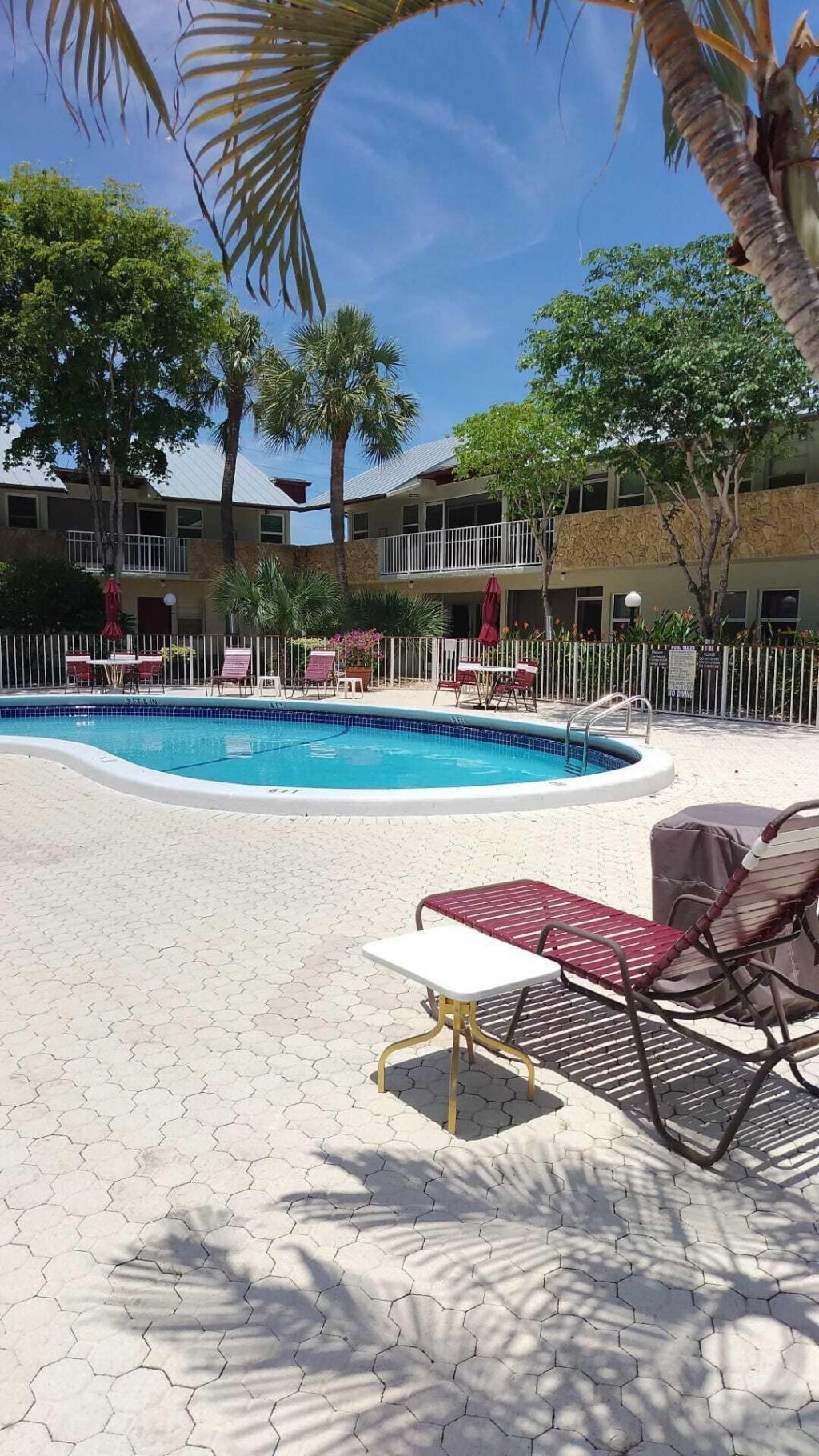860 SE 6th Avenue, Unit 212, Deerfield Beach, FL 33441 Photo
