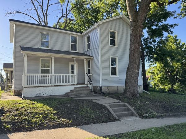 1127 N Ripley Street , Davenport, IA 52803