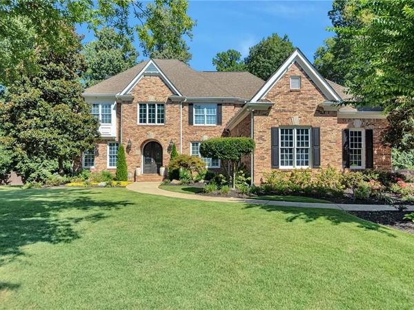 1421 Castlebrooke , Marietta, GA 30066