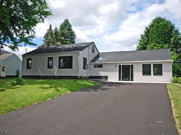 496 Franklin St, Pohatcong, NJ 08865
