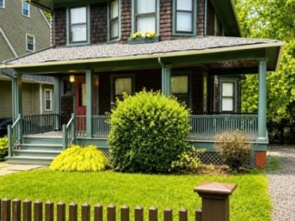 42 Gates Ave, Montclair, NJ 07042