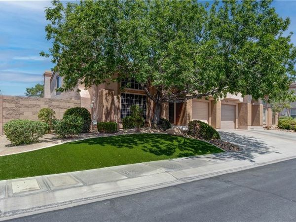1636 Coyote Run Drive , Henderson, NV 89014