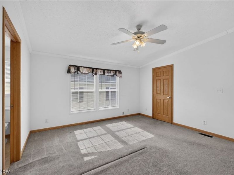 668 Woodlawn Rd, Chardon, OH 44024 Photo 16