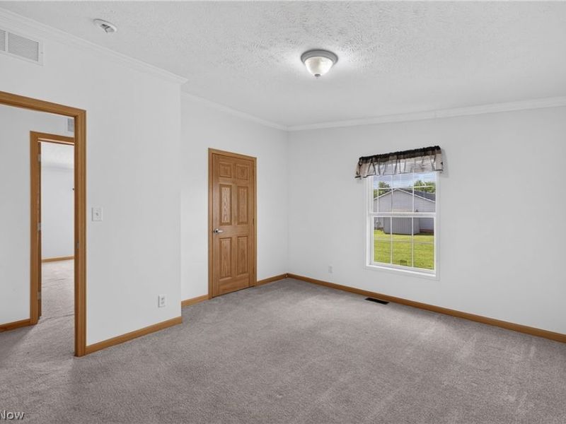 668 Woodlawn Rd, Chardon, OH 44024 Photo 22