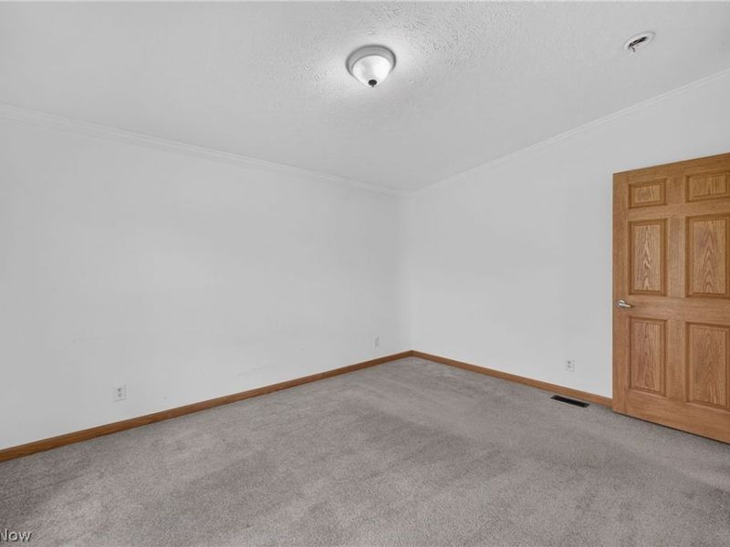 668 Woodlawn Rd, Chardon, OH 44024 Photo 23