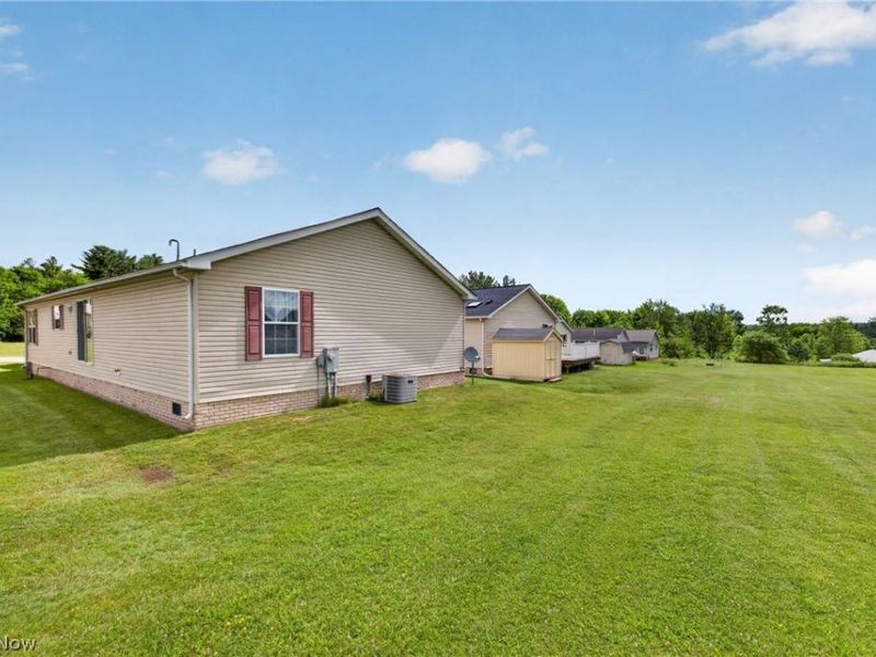 668 Woodlawn Rd, Chardon, OH 44024 Photo 29
