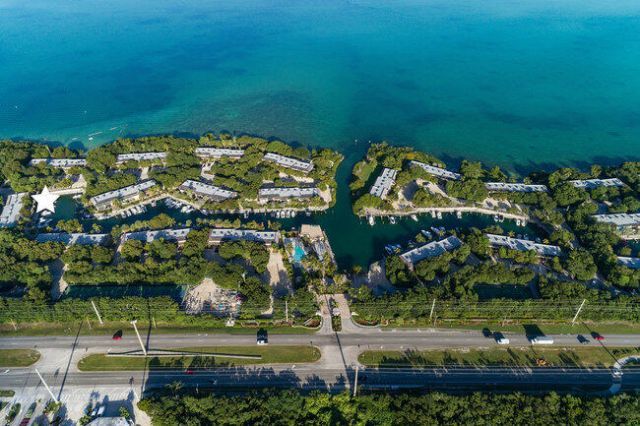 96000 Overseas Highway, Unit APT D2, Key Largo, FL 33037 Photo