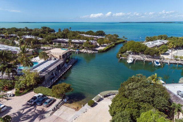 96000 Overseas Highway, Unit APT D2, Key Largo, FL 33037 Photo