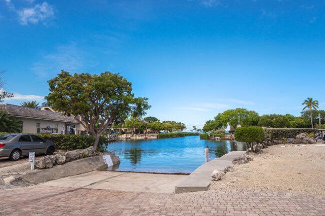 96000 Overseas Highway, Unit APT D2, Key Largo, FL 33037 Photo