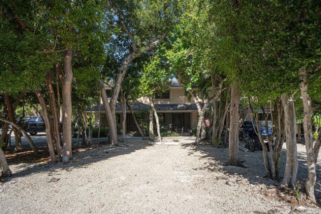 96000 Overseas Highway, Unit APT D2, Key Largo, FL 33037 Photo