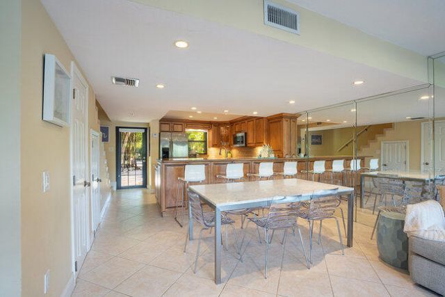96000 Overseas Highway, Unit APT D2, Key Largo, FL 33037 Photo