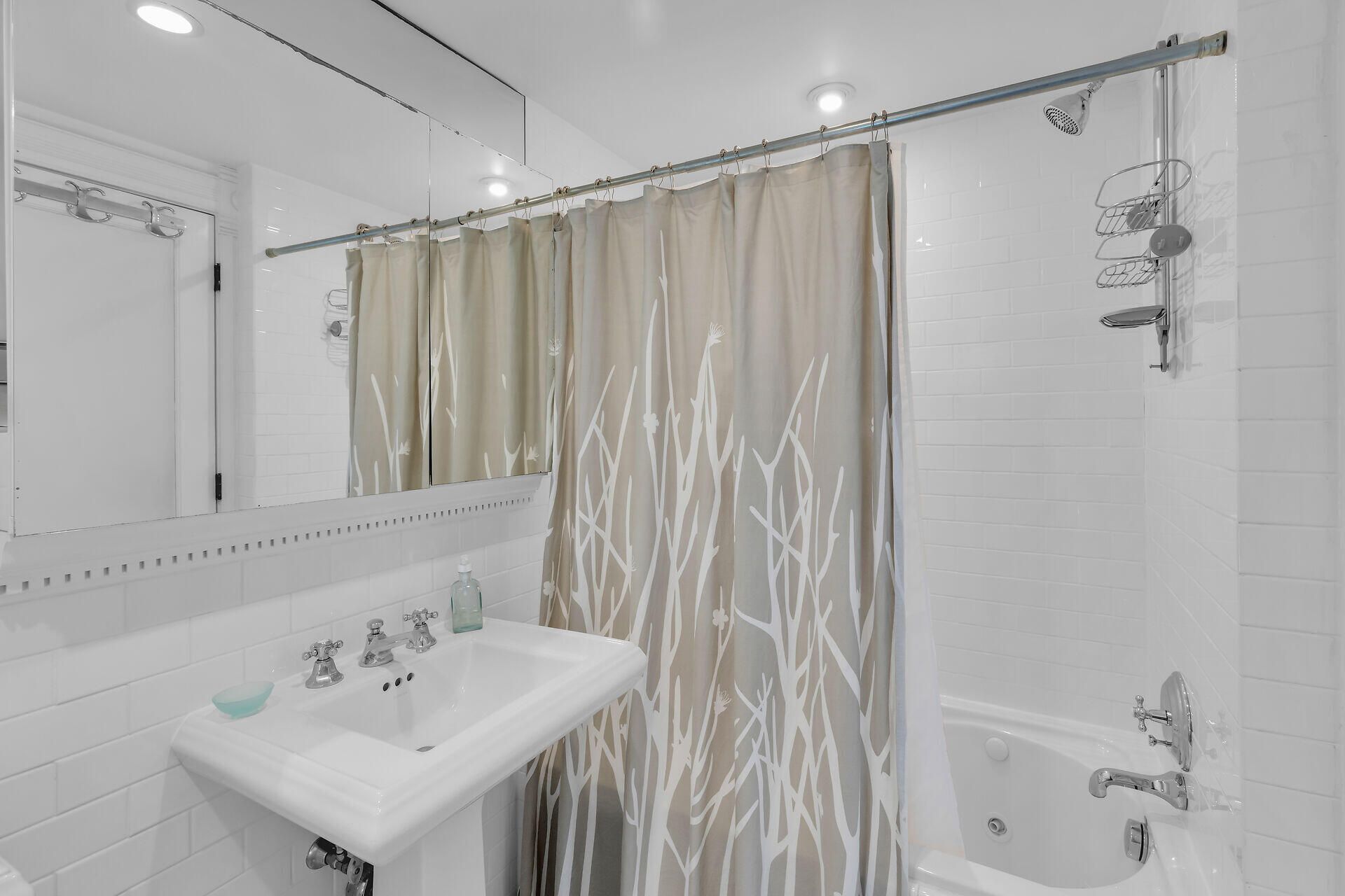 619 Ashe Street, Key West, FL 33040 Photo