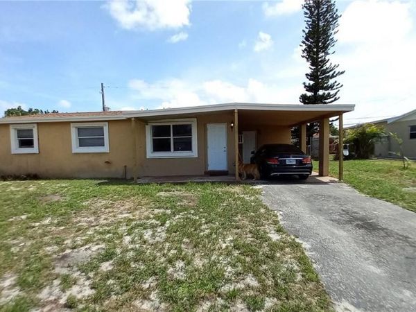 330 NW 38th Street, Deerfield Beach, FL 33064