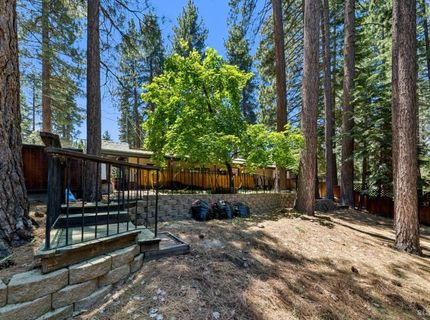1366 Bonanza Avenue, South Lake Tahoe, CA 96150 Photo