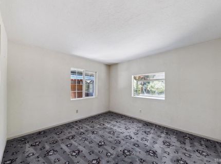 1366 Bonanza Avenue, South Lake Tahoe, CA 96150 Photo
